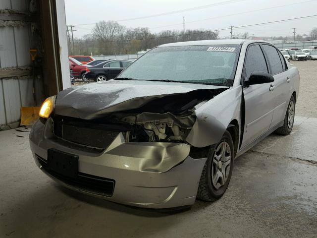 1G1ZS58F37F255409 - 2007 CHEVROLET MALIBU LS SILVER photo 2