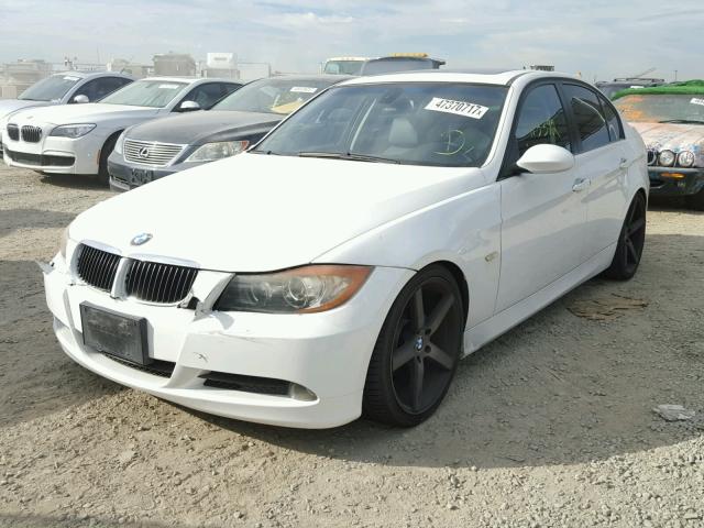 WBAVC53597FZ70399 - 2007 BMW 328 I SULE WHITE photo 2