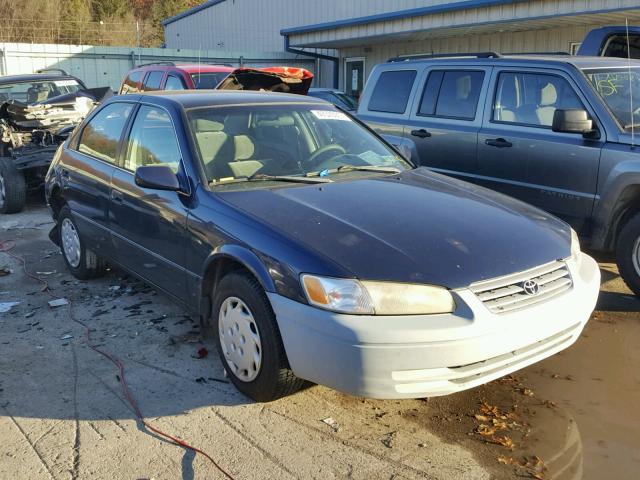 4T1BG22KXWU298830 - 1998 TOYOTA CAMRY CE BLUE photo 1