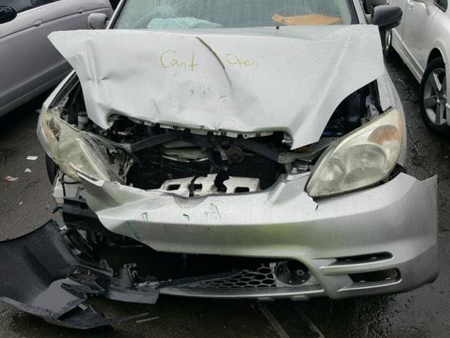 2T1KR32E23C064611 - 2003 TOYOTA MATRIX 银色 照片 7
