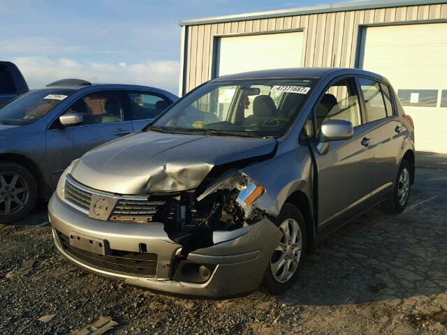 3N1BC13E58L364719 - 2008 NISSAN VERSA S GREEN photo 2