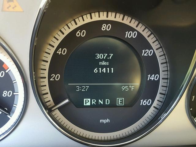 WDDGF5EB2BA450305 - 2011 MERCEDES-BENZ C 300 黑色 照片 8