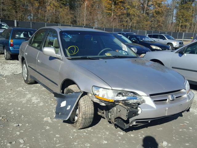 1HGCG6650XA022701 - 1999 HONDA ACCORD LX GOLD photo 1