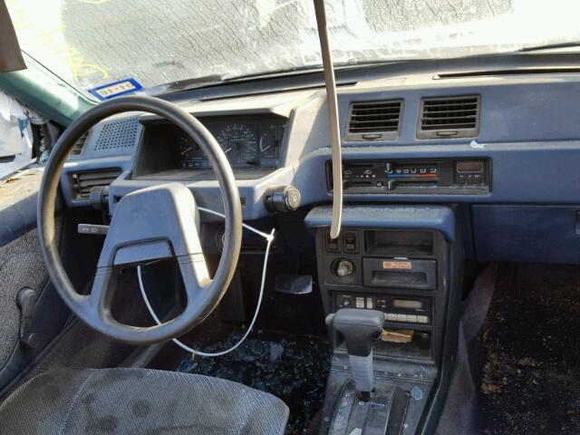 JB3BA46K0JU005815 - 1988 DODGE COLT PREMI BLUE photo 9