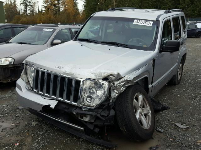 1J8GN58K58W190205 - 2008 JEEP LIBERTY LI SILVER photo 2