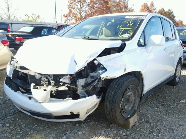 3N1BC1CP9BL391110 - 2011 NISSAN VERSA S WHITE photo 2