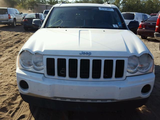 1J8GS48K67C515737 - 2007 JEEP GRAND CHER WHITE photo 9