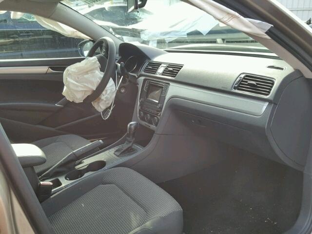 1VWAS7A30GC008329 - 2016 VOLKSWAGEN PASSAT S بيج صورة 5