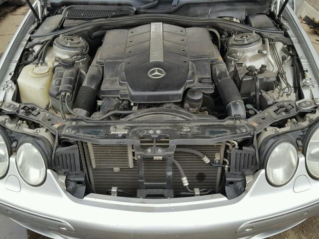 WDBPJ75J11A018457 - 2001 MERCEDES-BENZ CL 500 SILVER photo 7