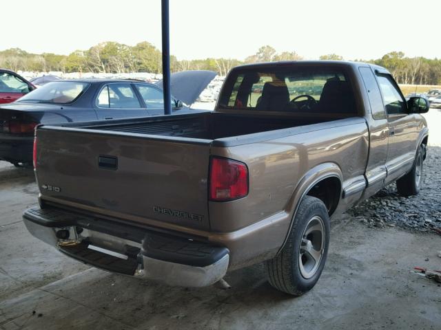 1GCCS19W328216076 - 2002 CHEVROLET S TRUCK S1 GOLD photo 4