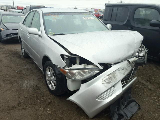 4T1BF30K05U107281 - 2005 TOYOTA CAMRY LE SILVER photo 1