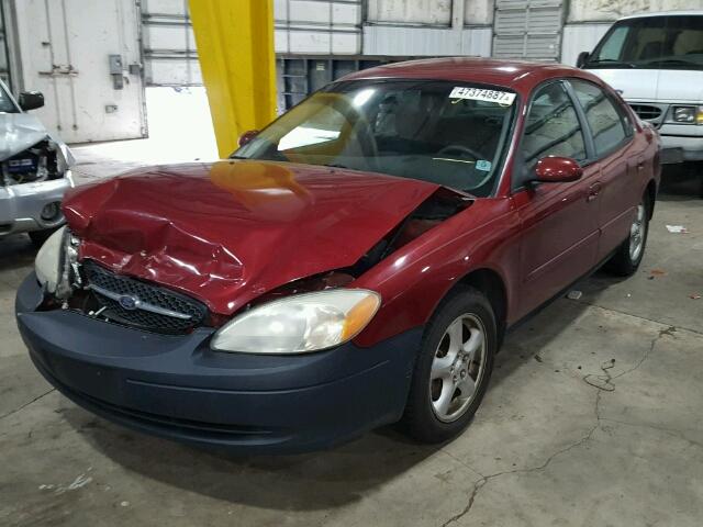 1FAFP53U22G163234 - 2002 FORD TAURUS SE RED photo 2