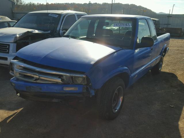 1GCCS19Z8R8190028 - 1994 CHEVROLET S TRUCK S1 BLUE photo 2