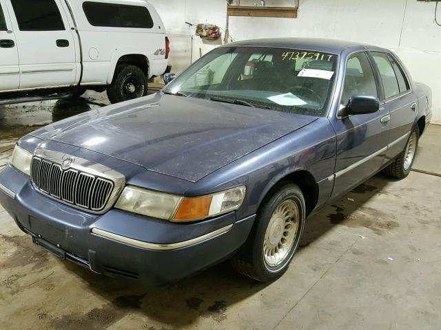 2MEFM75W6WX646706 - 1998 MERCURY GRAND MARQ BLUE photo 2