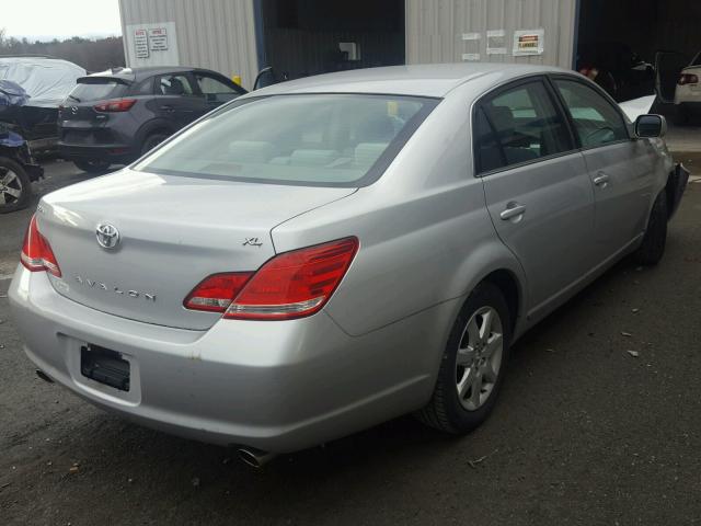 4T1BK36B76U099426 - 2006 TOYOTA AVALON XL SILVER photo 4