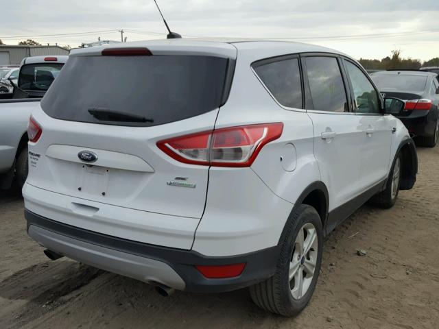 1FMCU0GX6EUD44741 - 2014 FORD ESCAPE SE WHITE photo 4