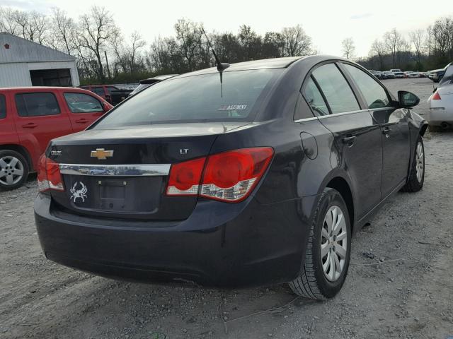 1G1PF5S94B7177983 - 2011 CHEVROLET CRUZE LT BLACK photo 4