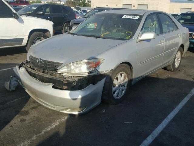 4T1BF32KX3U555151 - 2003 TOYOTA CAMRY LE SILVER photo 2