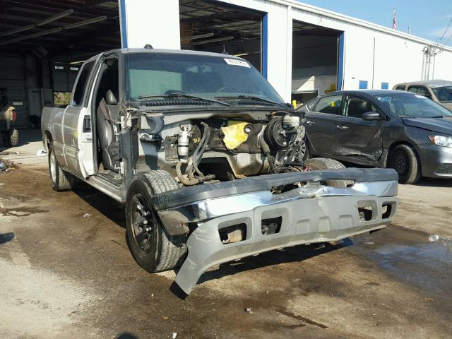 2GCEC19T451300331 - 2005 CHEVROLET SILVERADO GRAY photo 1