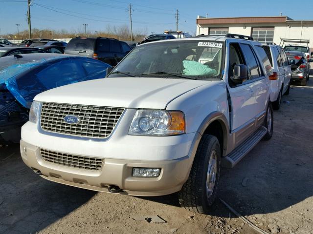 1FMFU18546LA99977 - 2006 FORD EXPEDITION WHITE photo 2