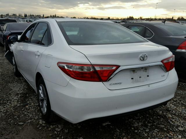 4T4BF1FK6GR578680 - 2016 TOYOTA CAMRY LE WHITE photo 3
