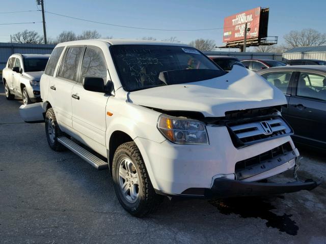 2HKYF18187H521629 - 2007 HONDA PILOT LX WHITE photo 1