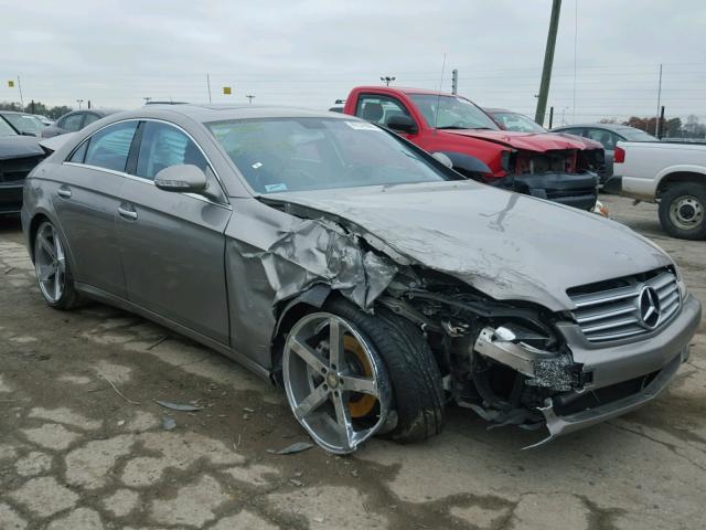 WDDDJ75X46A040328 - 2006 MERCEDES-BENZ CLS SILVER photo 1