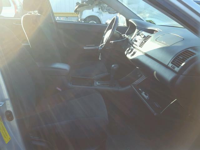 4T1BE30K82U036443 - 2002 TOYOTA CAMRY LE 银色 照片 5