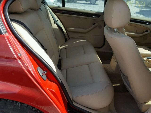 WBAET37495NJ87298 - 2005 BMW 325 I RED photo 6