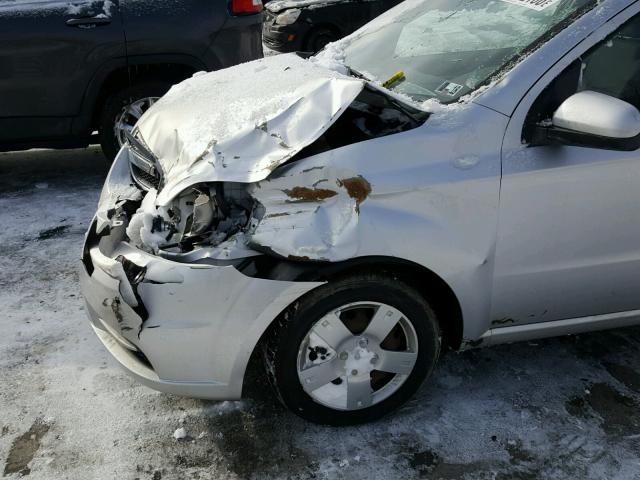KL1TD5DE3BB162398 - 2011 CHEVROLET AVEO LS SILVER photo 9