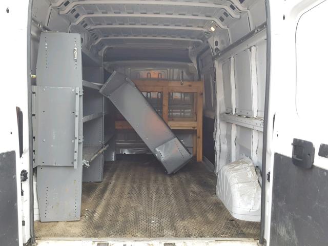 3C6TRVDG2GE114579 - 2016 RAM PROMASTER 白色 照片 9
