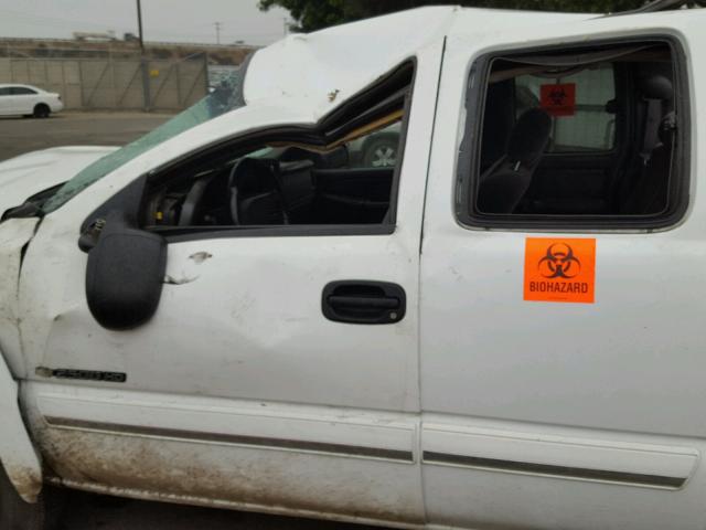 1GCHC29U94E359495 - 2004 CHEVROLET SILVERADO WHITE photo 9