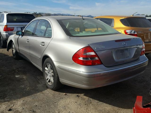 WDBUF65J53A344649 - 2003 MERCEDES-BENZ E 320 SILVER photo 3