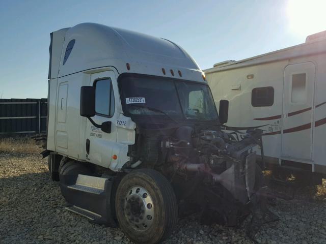 3AKJGLD51GSHC0001 - 2016 FREIGHTLINER CASCADIA 1 WHITE photo 10