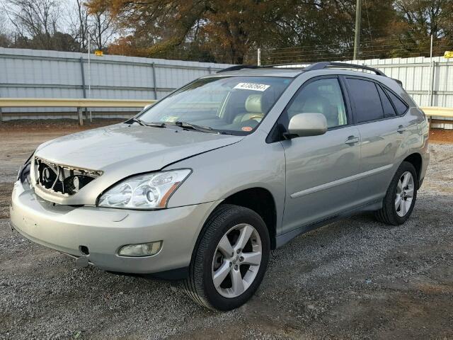 2T2HA31U94C007412 - 2004 LEXUS RX 330 GREEN photo 2