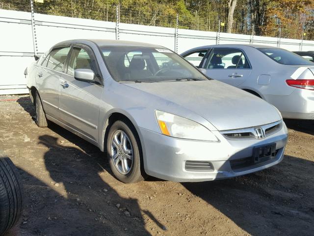 1HGCM56376A121080 - 2006 HONDA ACCORD SE SILVER photo 1