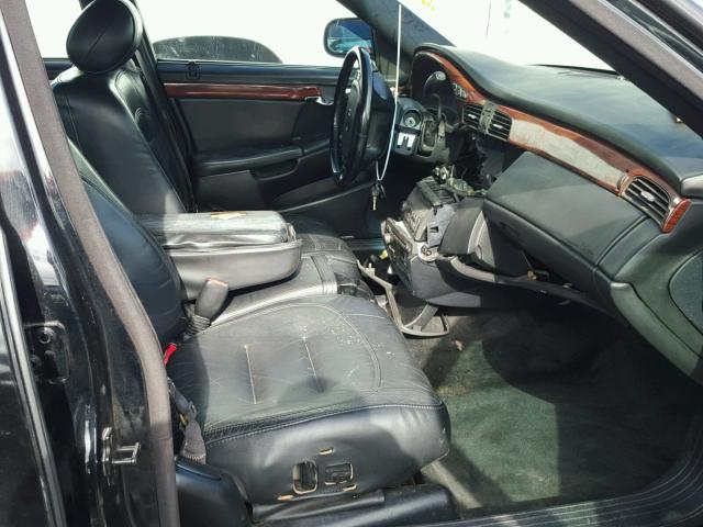 1G6KD54YX3U127977 - 2003 CADILLAC DEVILLE BLACK photo 5