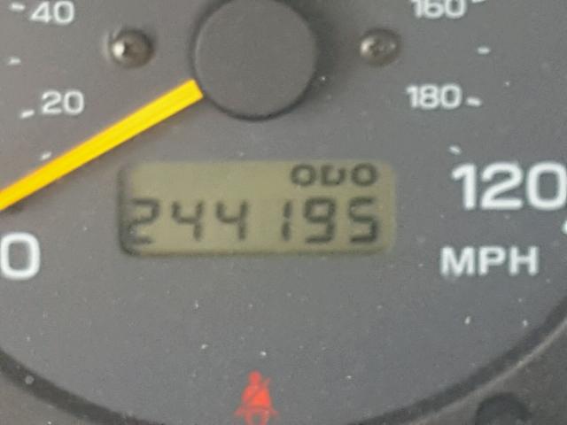 JF1SF6551WG706012 - 1998 SUBARU FORESTER S 绿色 照片 8