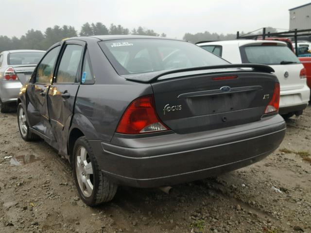 1FAFP38Z54W116619 - 2004 FORD FOCUS ZTS GRAY photo 3