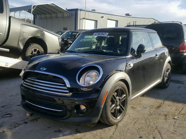 WMWSU3C58CT262273 - 2012 MINI COOPER BLACK photo 2