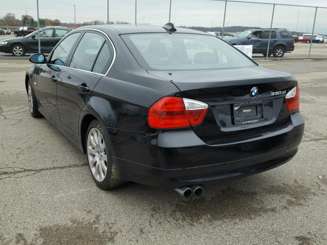 WBAVD33556KL52942 - 2006 BMW 330 XI BLACK photo 3