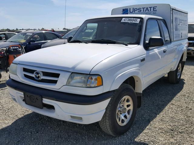 4F4YR16U31TM21842 - 2001 MAZDA B3000 CAB WHITE photo 2