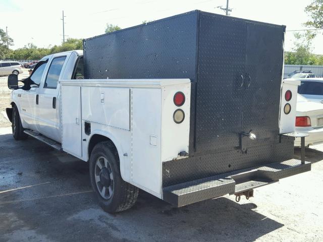 1FTSW30P24EB30036 - 2004 FORD F350 SRW S WHITE photo 3