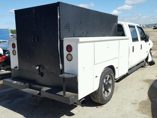 1FTSW30P24EB30036 - 2004 FORD F350 SRW S WHITE photo 4