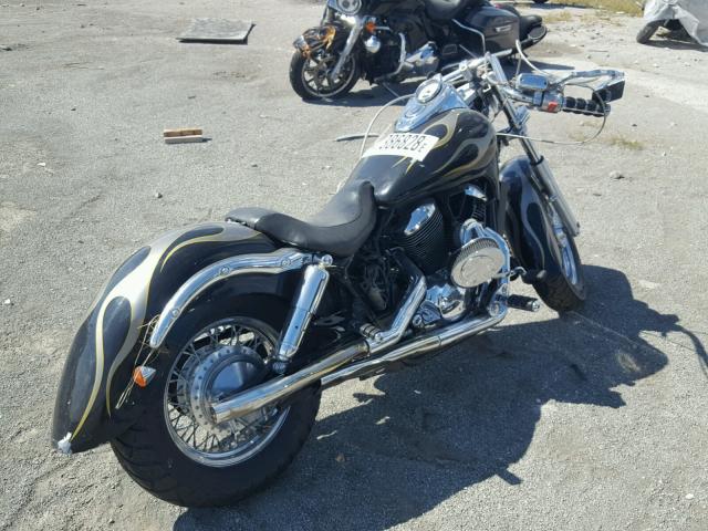 JH2RC44641K503239 - 2001 HONDA VT750 CD2 BLACK photo 4