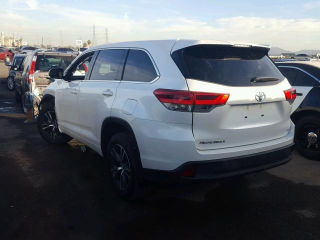 5TDBZRFH1HS425025 - 2017 TOYOTA HIGHLANDER WHITE photo 3