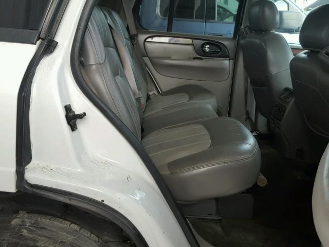 1GKDT13S722202051 - 2002 GMC ENVOY WHITE photo 6