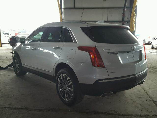 1GYKNERS4HZ214728 - 2017 CADILLAC XT5 PREMIU CREAM photo 3