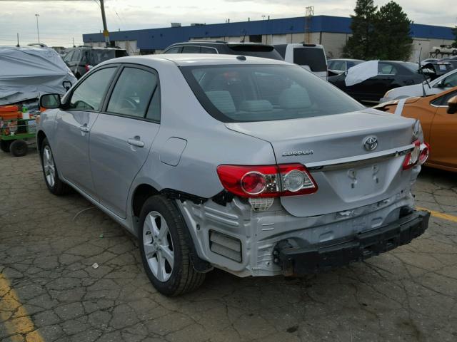 2T1BU4EE3BC731457 - 2011 TOYOTA COROLLA BA SILVER photo 3