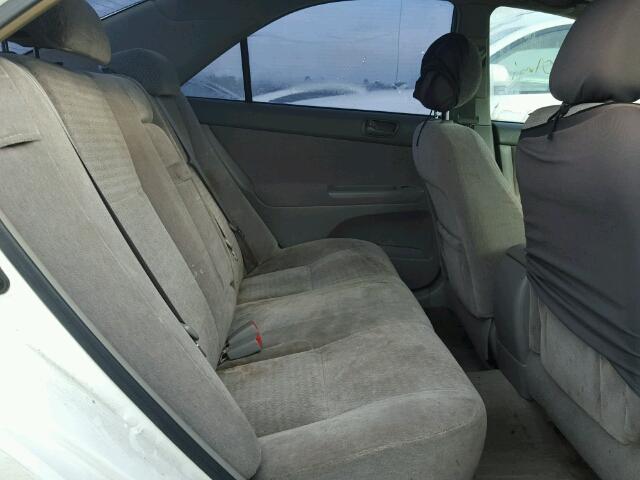 JTDBE32K840258895 - 2004 TOYOTA CAMRY LE თეთრი ფოტო 6